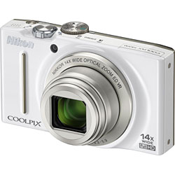 COOLPIX S8200 [ナチュラルホワイト]