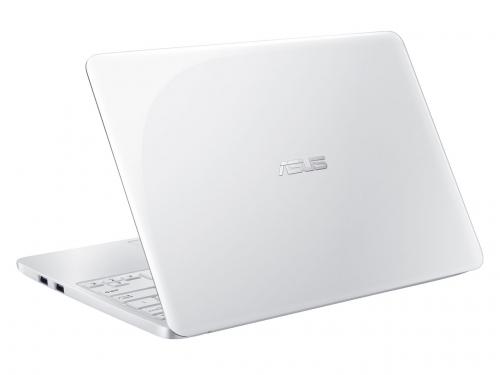 EeeBook X205TA X205TA-B-WHITE [ホワイト]